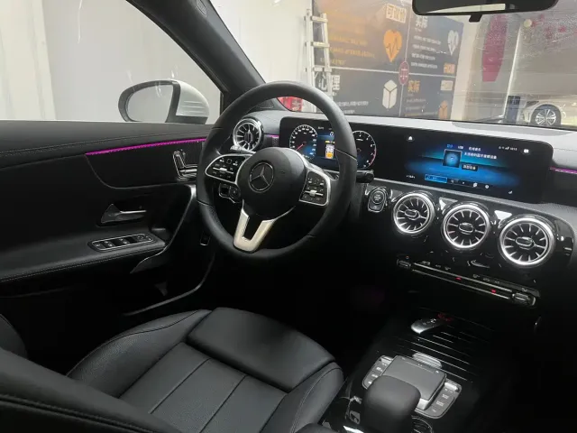 Mercedes-Benz A-Class — Фото автомобиля 5