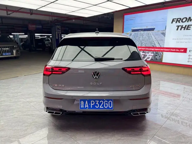 Volkswagen Golf — Фото автомобиля 6