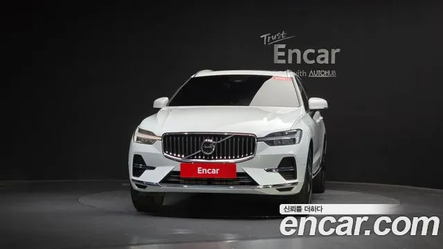 Вольво XC60 — Фото автомобиля 2
