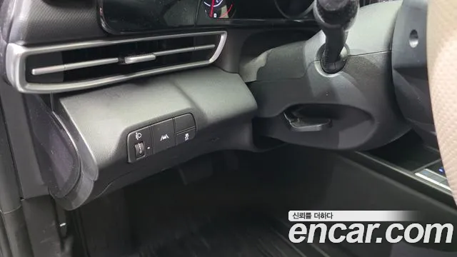 Hyundai AVANTE Avante (CN7) — Фото автомобиля 15