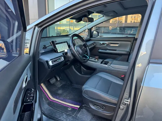 GAC Aion Y — Фото автомобиля 6