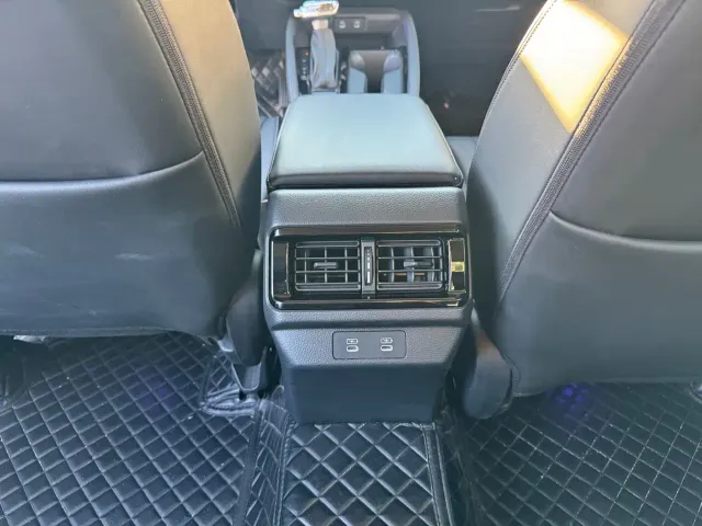 Honda Accord — Фото автомобиля 10