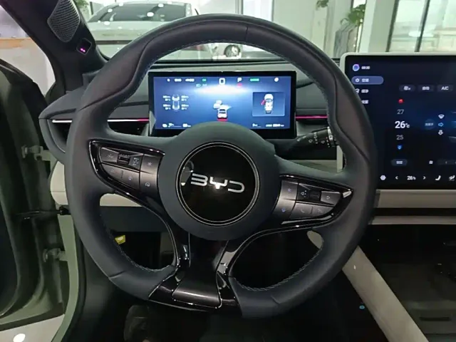 BYD Seal 06 GT — Фото автомобиля 10
