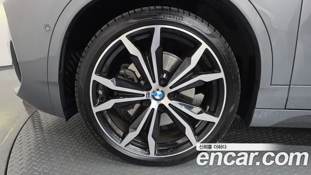 BMW X2 (F39) — Фото автомобиля 4