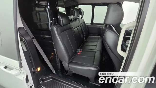 Hyundai Staria Staria — Фото автомобиля 5