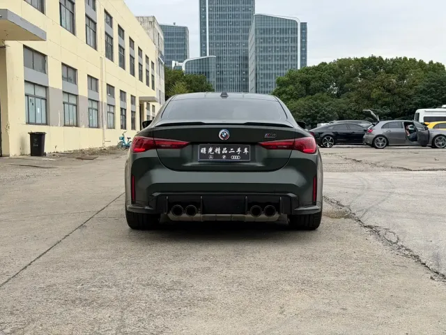 BMW M4 — Фото автомобиля 13