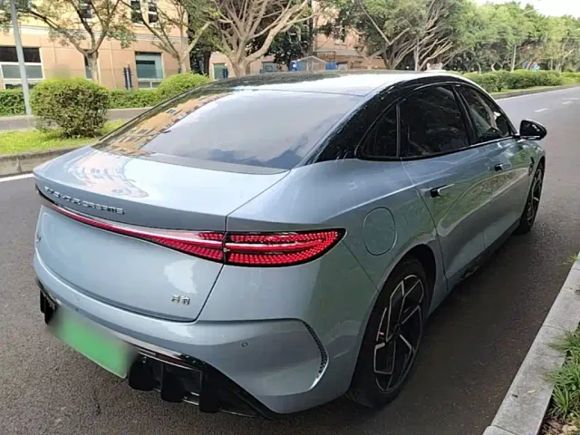 BYD Seal — Фото автомобиля 6