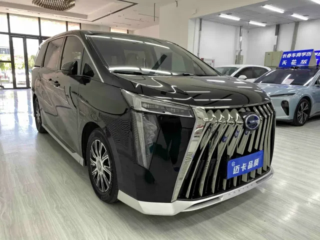 GAC Trumpchi Trumpchi E9 2023 E9 Grandmaster — Фото автомобиля 3