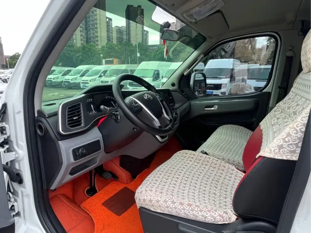 Maxus Xintu V80 — Фото автомобиля 7