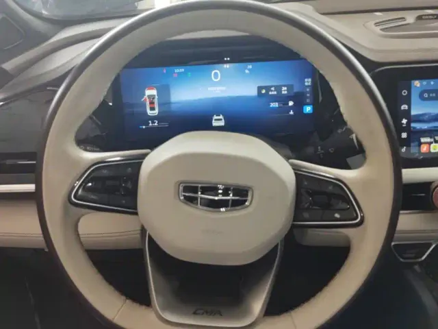 Geely Xingyue L — Фото автомобиля 15