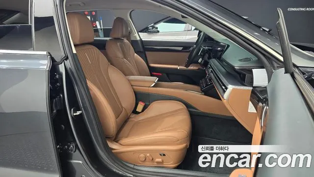 Hyundai Grandeur GN7 — Фото автомобиля 10