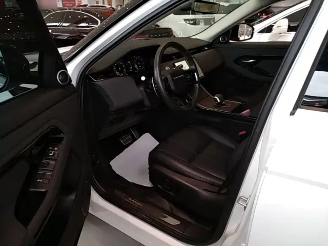 Land Rover Range Rover Evoque — Фото автомобиля 14