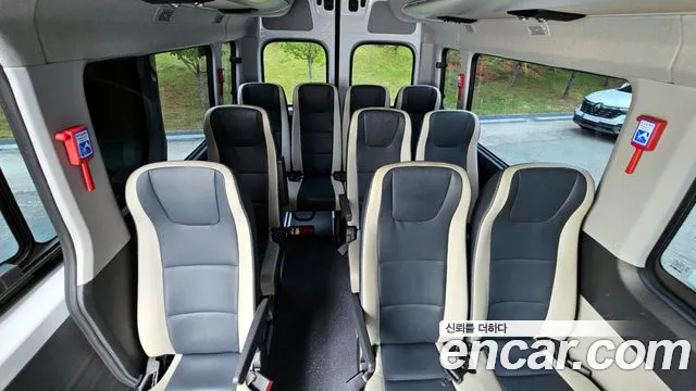 Hyundai Solati Solati 15 мест — Фото автомобиля 11