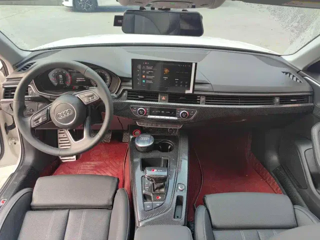 Audi A4L — Фото автомобиля 6