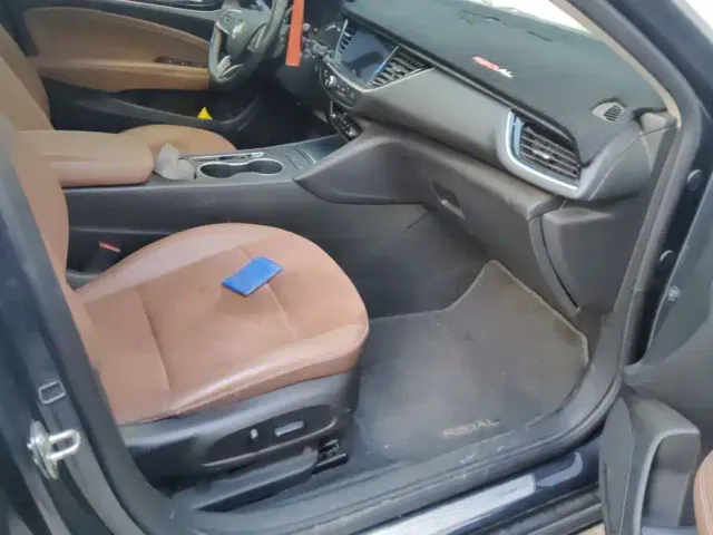 Buick Regal — Фото автомобиля 8