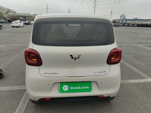 Wuling Hongguang Mini EV — Фото автомобиля 5