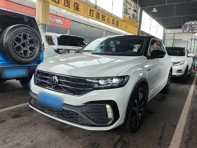 Фотография автомобиля — Volkswagen T-Roc