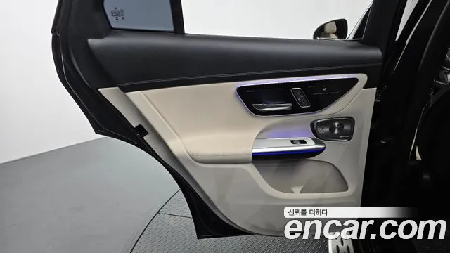 Mercedes-Benz GLC-Class — Фото автомобиля 14