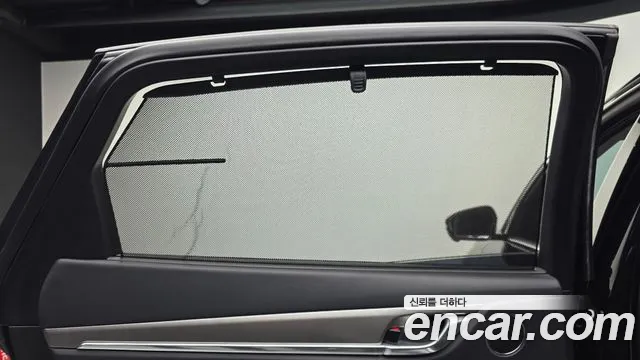 Hyundai Grandeur New — Фото автомобиля 30
