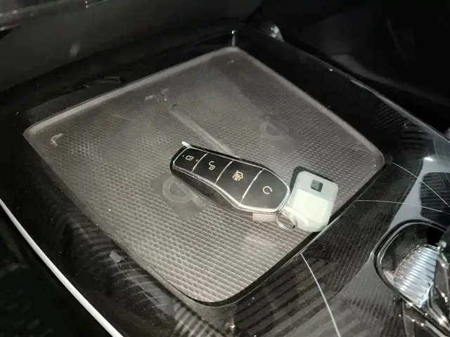 BYD Seal — Фото автомобиля 8