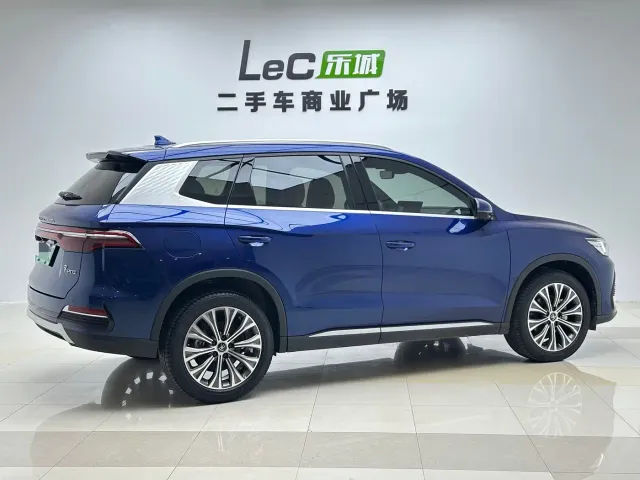 BYD Song Pro — Фото автомобиля 4