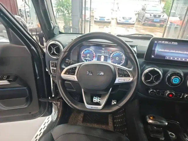 BAIC BJ40 — Фото автомобиля 10