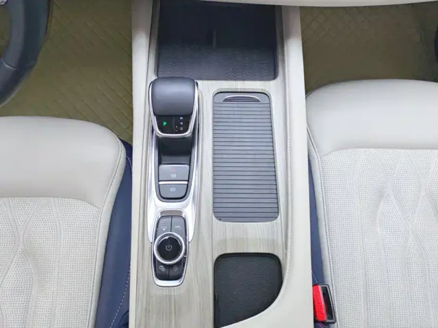 Chery Arrizo 8 — Фото автомобиля 16