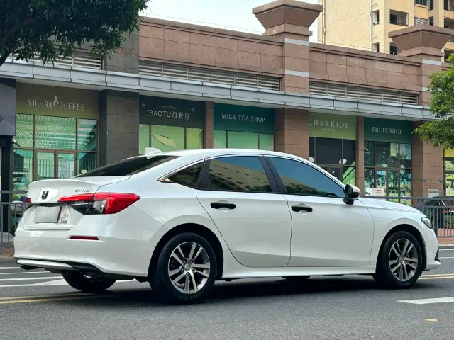 Honda Civic — Фото автомобиля 6