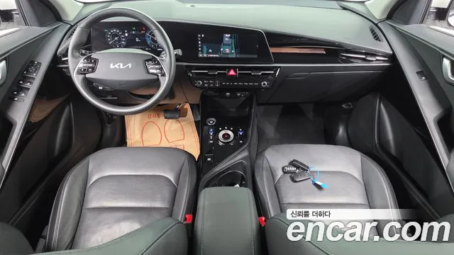 Kia Niro — Фото автомобиля 10