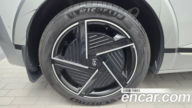 Hyundai Ioniq 5 — Фото автомобиля 5