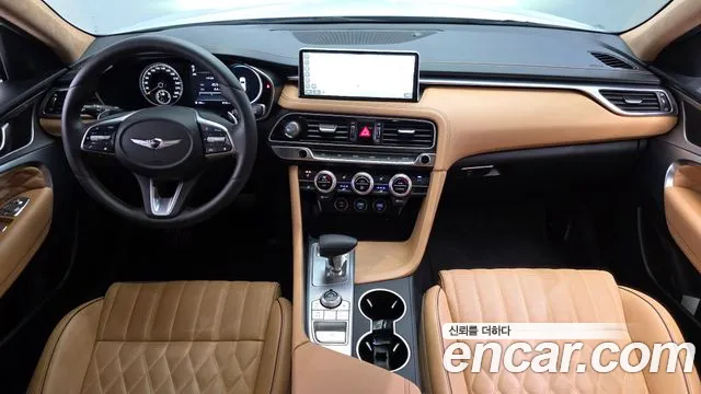 Genesis G70 — Фото автомобиля 10