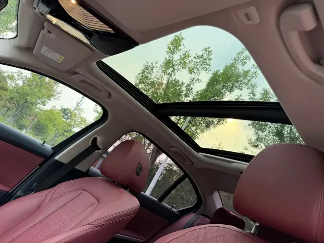 BMW i3 — Фото автомобиля 7
