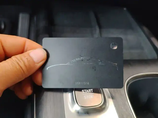 Xiaomi SU7 — Фото автомобиля 8