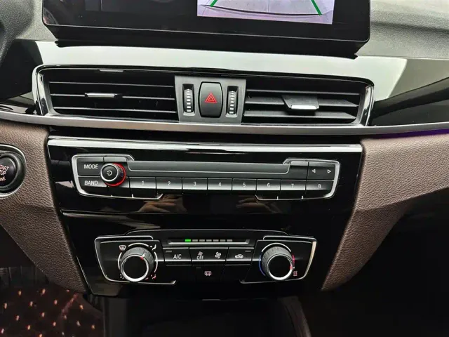 BMW X1 — Фото автомобиля 21