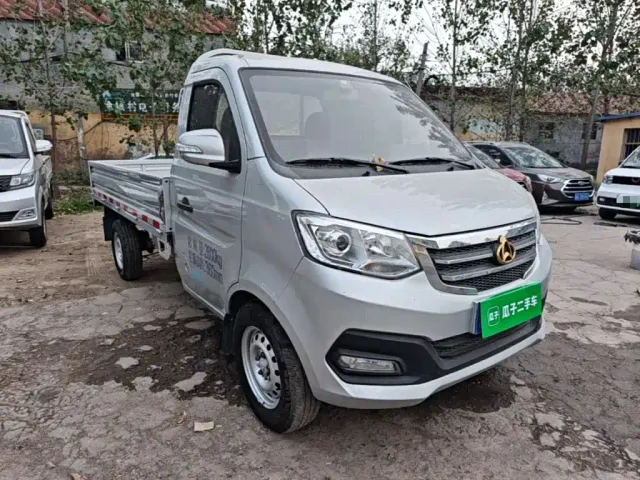 Changan Kuayue Xin Bao T3 — Фото автомобиля 3