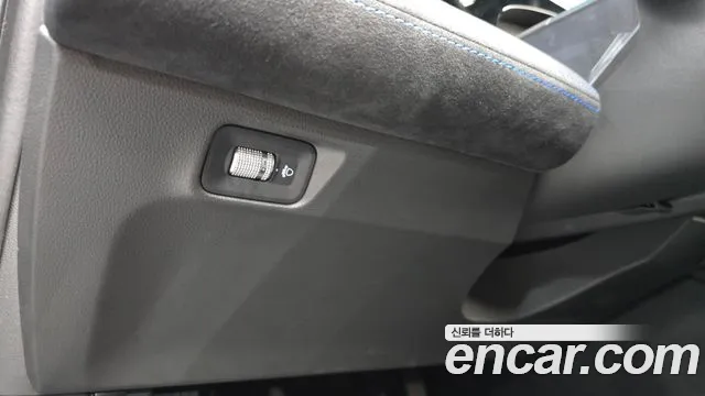 Renault-KoreaSamsung Grand Koleos Grand Koleos 2.0 Esprit Alpine 2WD — Фото автомобиля 30
