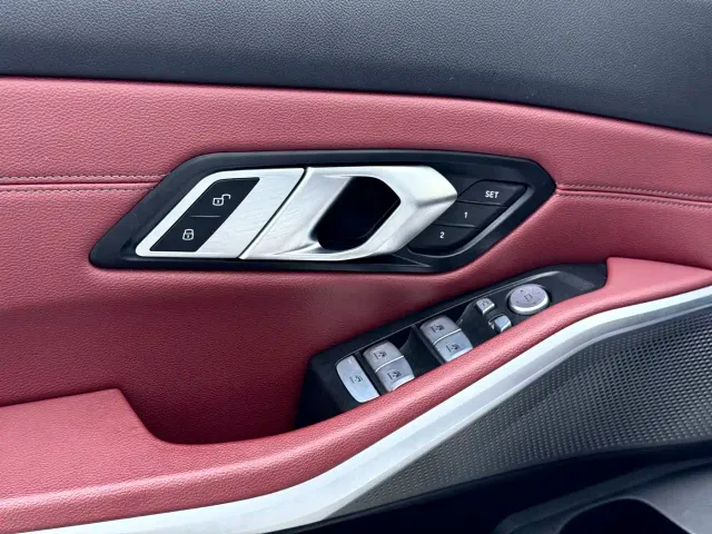 BMW 3 Series — Фото автомобиля 16