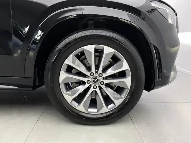 Mercedes-Benz GLE-Class — Фото автомобиля 8
