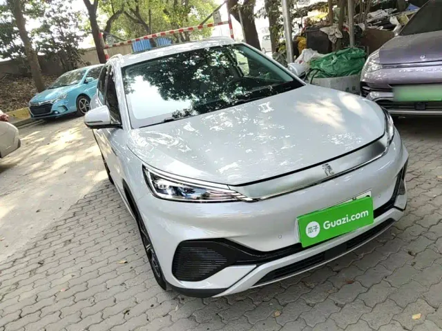 BYD Yuan PLUS — Фото автомобиля 3