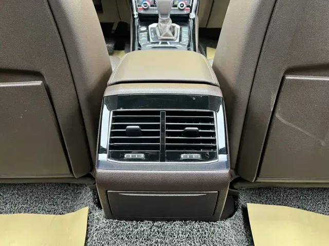 Volkswagen Phideon — Фото автомобиля 25