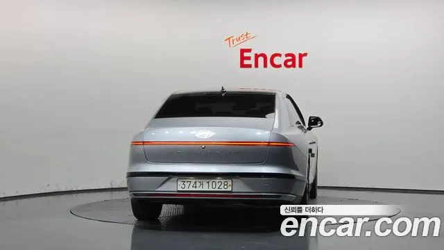 Hyundai Grandeur GN7 — Фото автомобиля 4