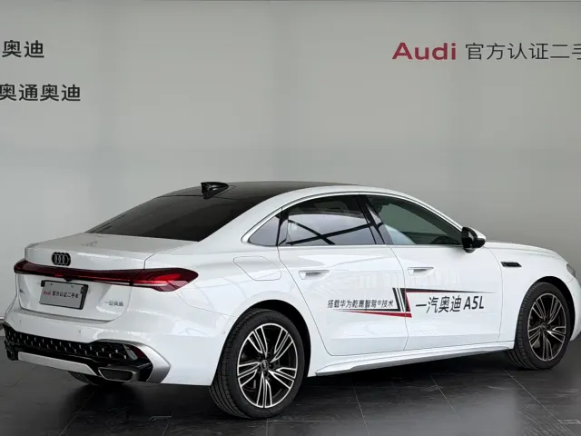 Audi A5L — Фото автомобиля 3