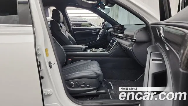 Genesis GV80 — Фото автомобиля 11