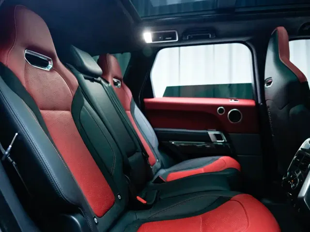 Land Rover Range Rover Sport — Фото автомобиля 18