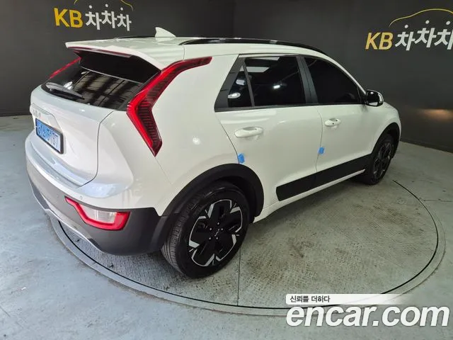 Kia Niro All Niro EV Air — Фото автомобиля 6