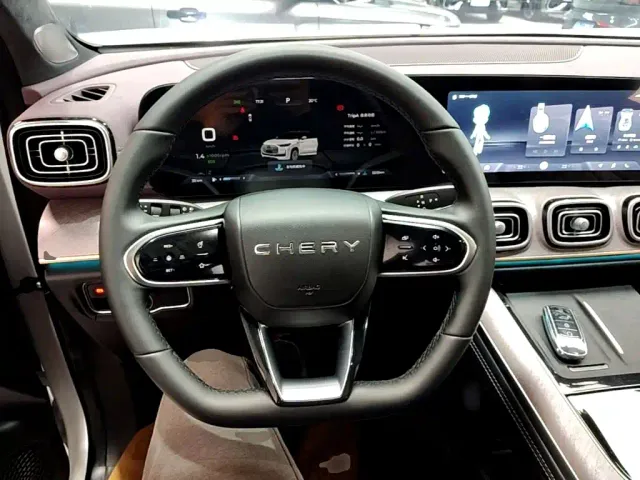 Chery Tiggo 9 — Фото автомобиля 10