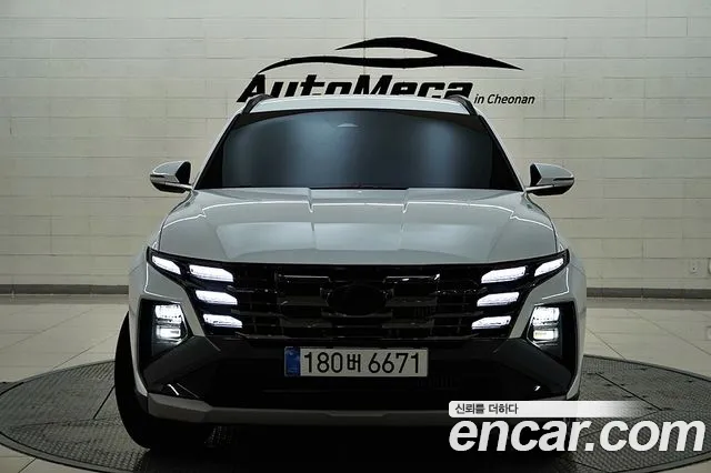 Фотография автомобиля — Hyundai Tucson