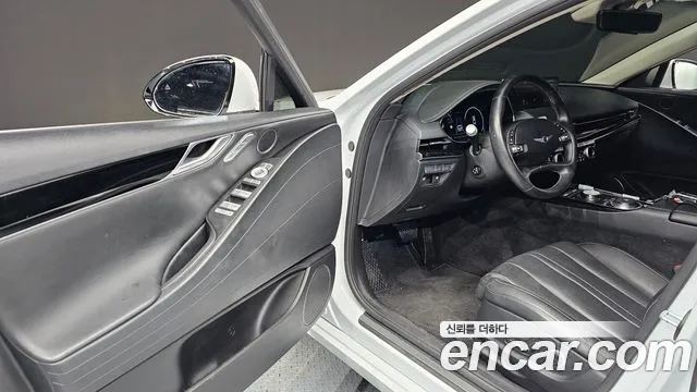 Genesis G80 RG3 — Фото автомобиля 15