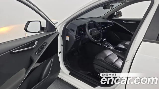 Kia Niro The All New Niro Prestige — Фото автомобиля 9