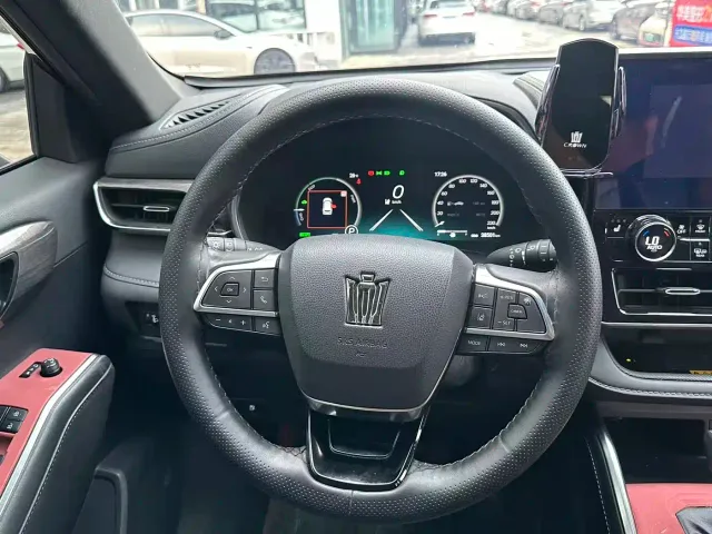 Toyota Crown Kluger — Фото автомобиля 10